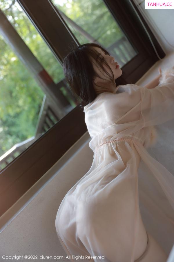 谢晚晚  [XiuRen]高清写真图 2022.11.02 No.5796 谢晚晚 丝袜妩媚第31张图片